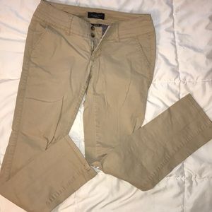 American eagle stretch khakis